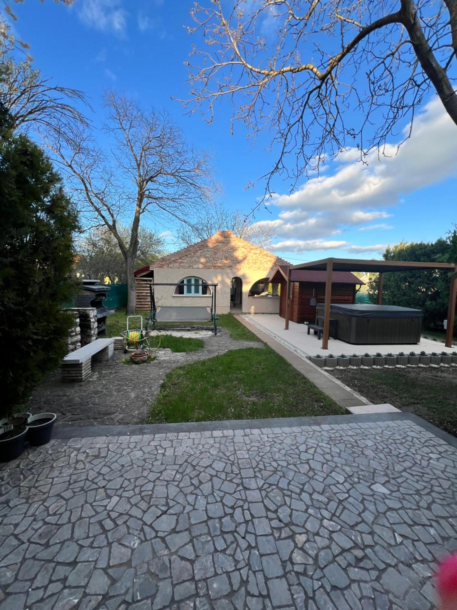 Pellegrini Apartman Balatonakali Buitenkant foto